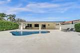 915 7th St - Photo 40
