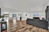 915 7th St - Photo 48
