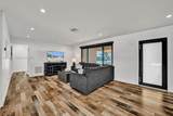 915 7th St - Photo 50