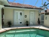1740 Ludlow Rd - Photo 8