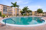 2841 Somerset Dr - Photo 13