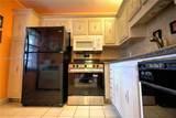 2841 Somerset Dr - Photo 4