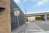 601 11th St - Photo 10