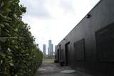 601 11th St - Photo 5