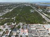 7772 Loomis St - Photo 8