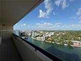 2555 Collins Ave - Photo 13