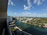 2555 Collins Ave - Photo 16