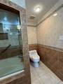 2555 Collins Ave - Photo 30