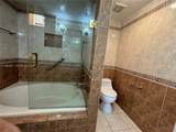 2555 Collins Ave - Photo 31