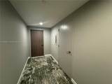 2555 Collins Ave - Photo 38