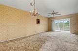 1020 Country Club Dr - Photo 10