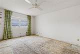 1020 Country Club Dr - Photo 12