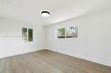 921 32nd Ave - Photo 13