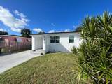 743 77th Ter - Photo 1