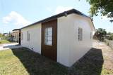 530 10th Ave - Photo 5