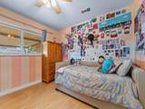 1866 8th Ter - Photo 19
