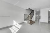 1720 33rd Ave - Photo 5