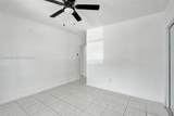 724 6th St - Photo 4