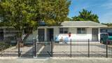 599 33rd St - Photo 5