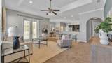 1895 Orangewood - Photo 45