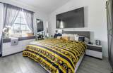 705 148th Ave - Photo 9