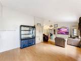 2538 Richmond St - Photo 3