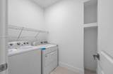 2814 Fifth Ter - Photo 15