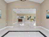 1500 Biarritz Dr - Photo 3