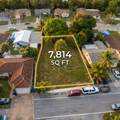 2941 8th Pl - Photo 1