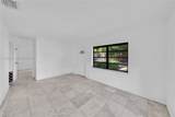 3033 Hibiscus St - Photo 9