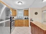 535 29th Ter - Photo 12