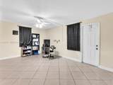 535 29th Ter - Photo 17