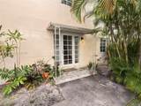 215 Sidonia Ave - Photo 3