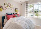 1109 Colonnade - Photo 8