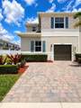 823 17th St - Photo 2
