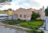 3034 33rd St - Photo 1