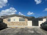 904 10th St - Photo 1