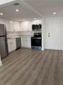 200 Lakeview Dr - Photo 2