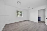 2956 44 ST - Photo 14