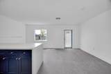 2956 44 ST - Photo 6