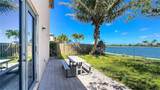 685 37th Pl - Photo 43
