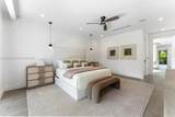 1122 10th Ave - Photo 19