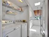 2667 Parkview Dr - Photo 31