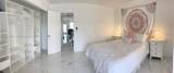 340 Oakridge  S - Photo 17