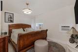 9048 Carlyle Ave - Photo 14