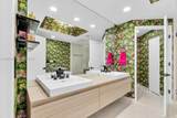17111 Biscayne Blvd - Photo 40