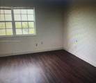 900 84th Ave - Photo 11