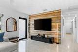 930 11th Ct - Photo 8