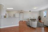 9021 94th St - Photo 4
