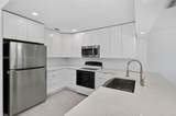 4530 143 PL. - Photo 11